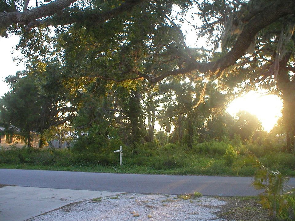 Building Lot