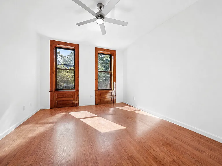 759 Putman Ave #1L — Photo 5