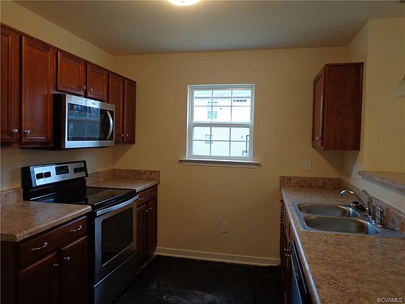2nd image of 13821 Lawing Dr