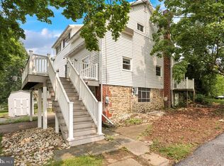 710 Apple Ln, Shoemakersville, PA 19555