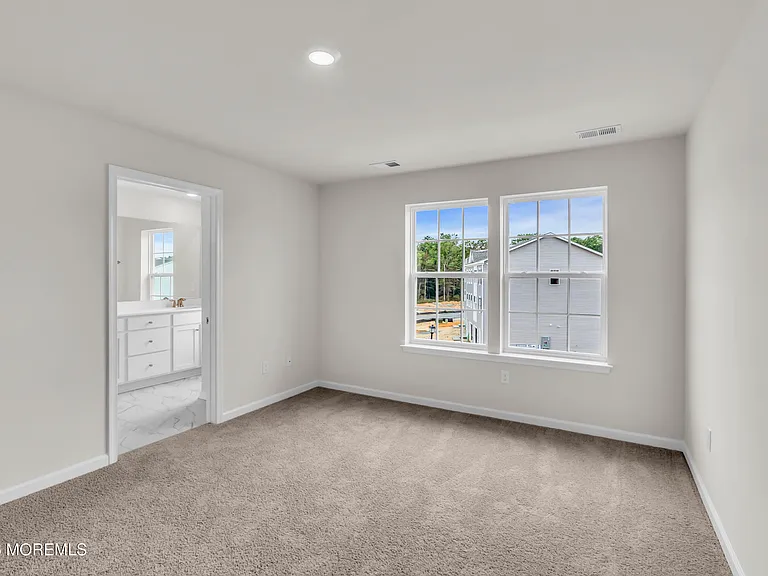 22 Forest Park Dr — Photo 20