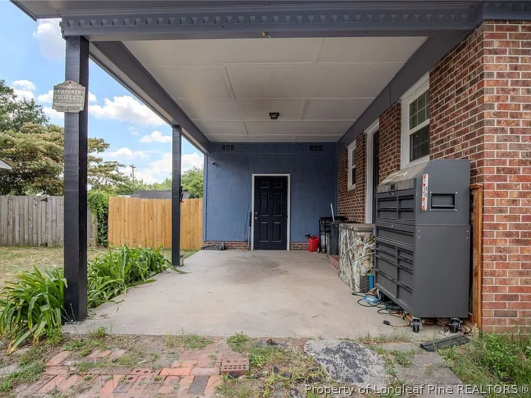 3230 Periwinkle Dr — Photo 20