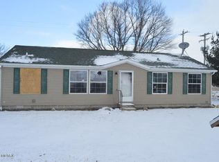 20126 S River Rd, Centreville, MI 49032