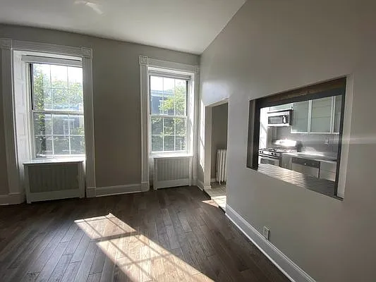 179 Sullivan St #2R photo 1