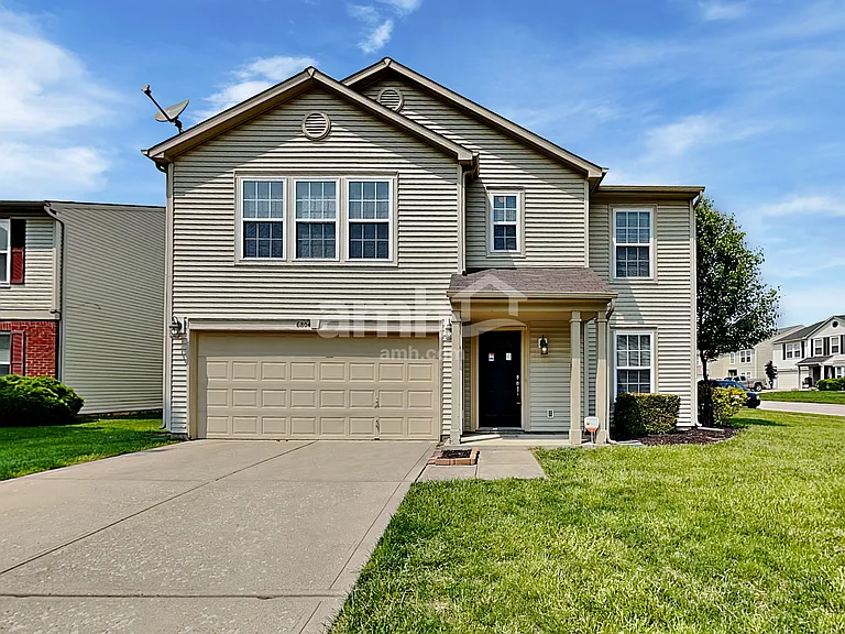 6804 Woodland Heights Dr — Photo 1