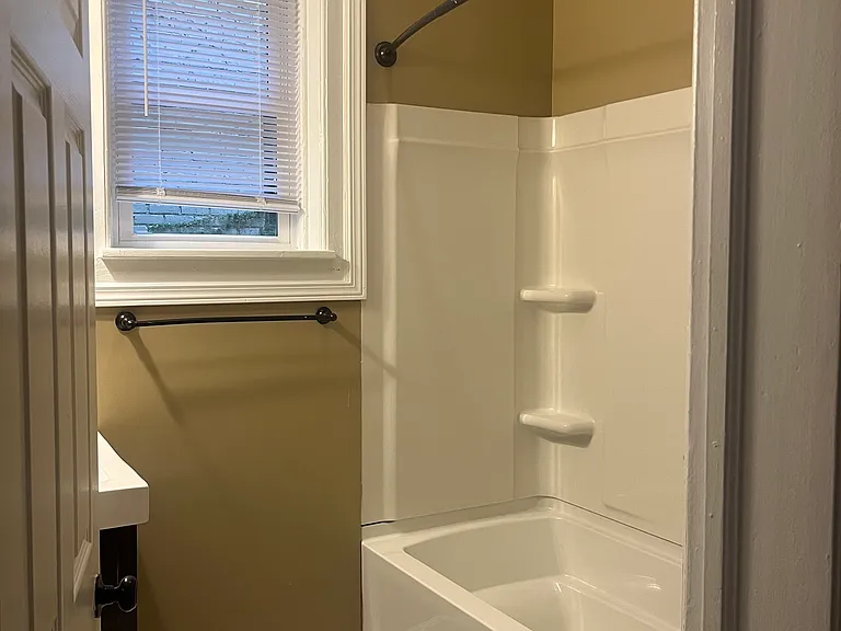 538 S 26th Ave — Photo 15