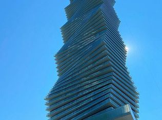3883 Quartz Rd #2709, Mississauga, ON L5B 3V6