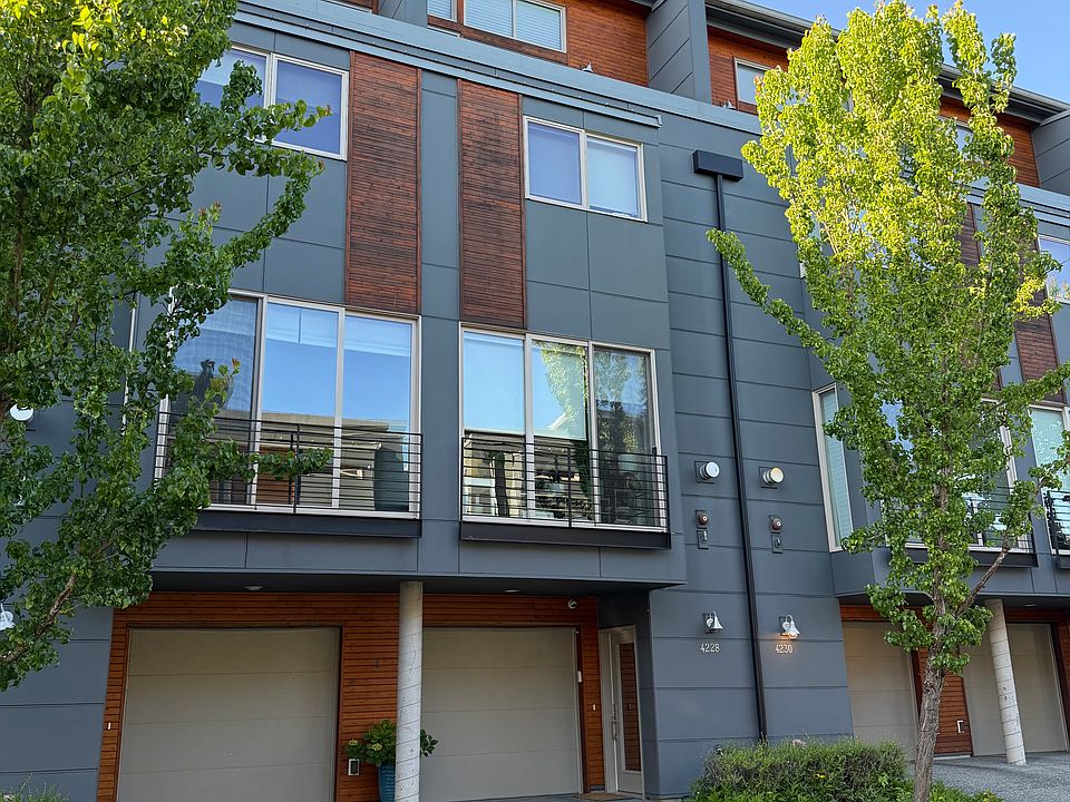 1st image of 4228 213th Pl SE #26