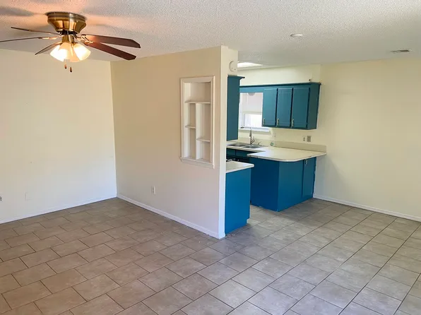 813 Peregrine Dr, Norman, OK 73072
