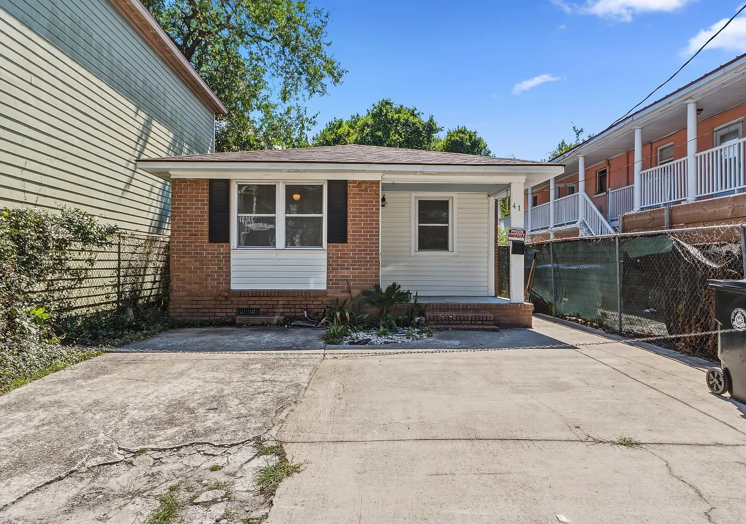 41 Rose Ln — Photo 1
