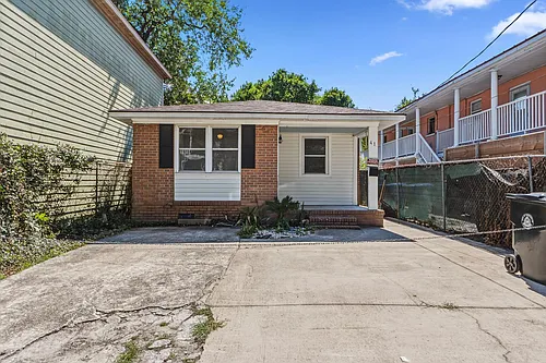 41 Rose Ln Photo 1