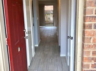 862 W Collins St, Denton, TX 76201