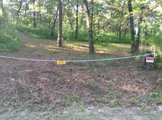 2032 N 600th Rd, Baldwin City, KS 66006