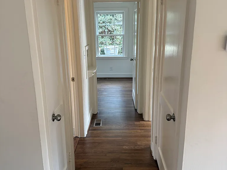 2114 Brandon Cir #4 — Photo 10
