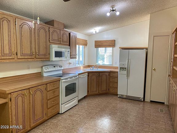 2nd image of 1955 E GROVERS Avenue #22