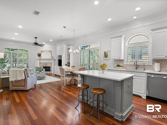 3rd image of 30301 Green Ct