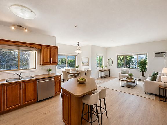 3rd image of 196 Wade Ave W #301