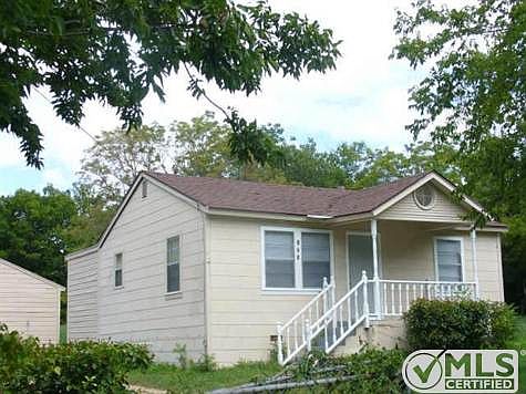 1st image of 223 Cedar St