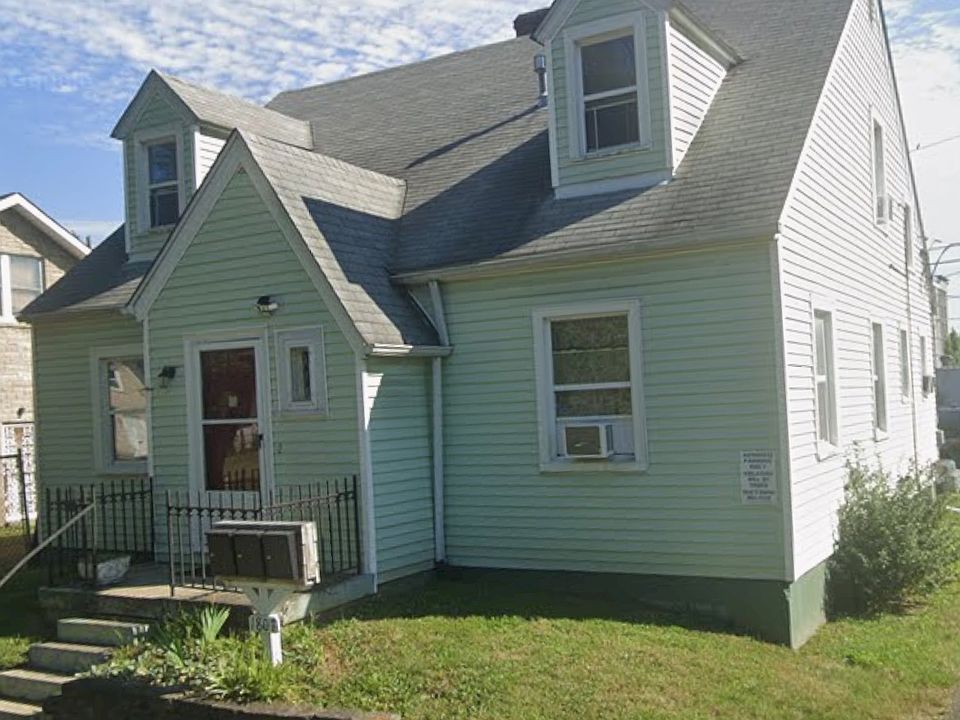 1st image of 1807 Neville Dr APT 3
