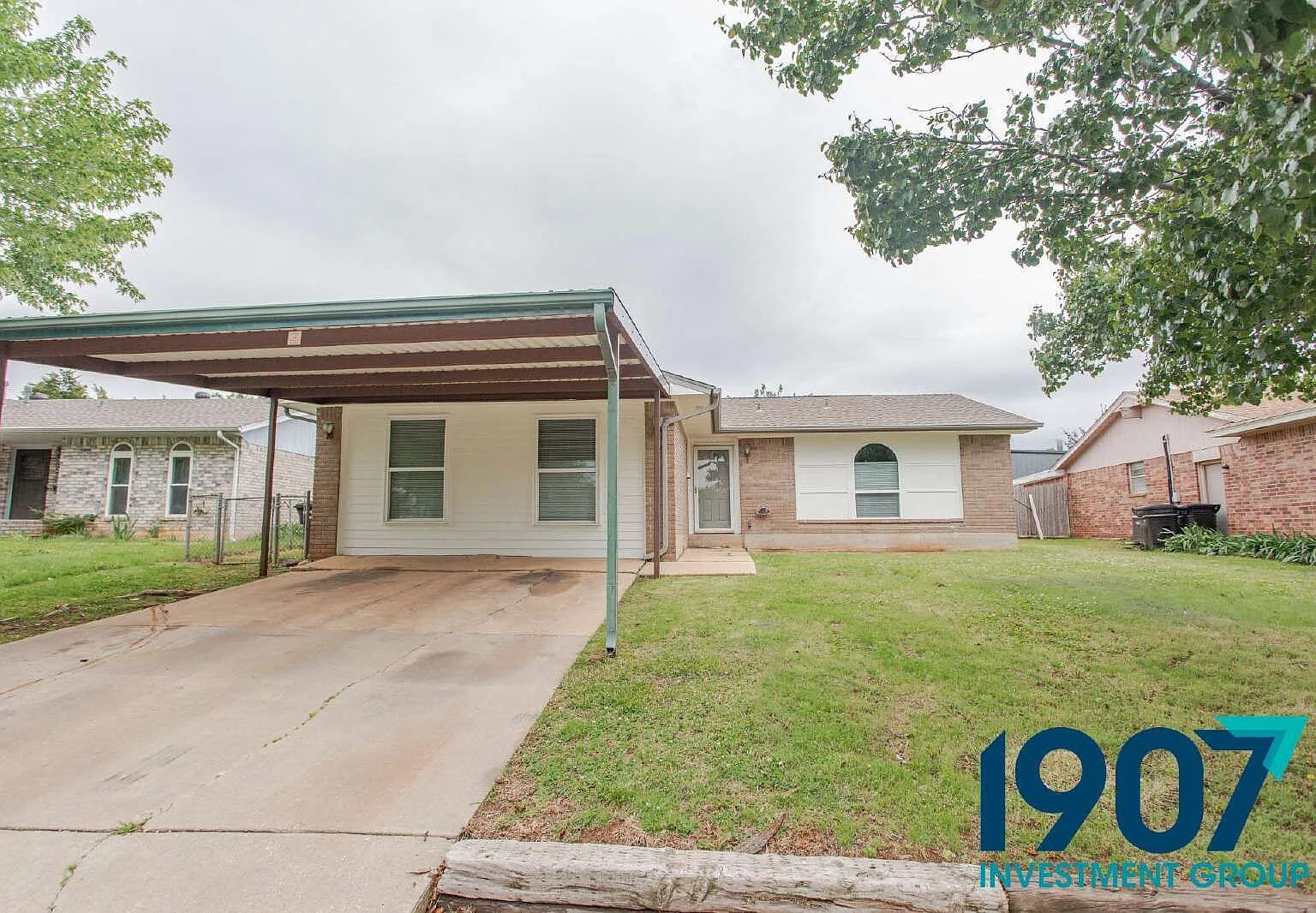 3 bed, 2.0 bath, 1492 sqft, $1,499 — Photo 2
