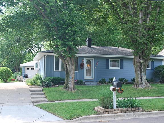 2nd image of 7128 Rockford St