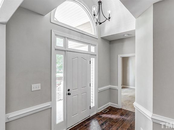 5th image of 336 Forest Oaks Dr