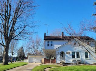 220 Russell St, Blissfield, MI 49228