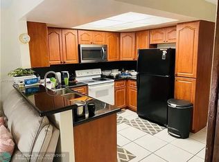 7387 NW 76th St #1-2, Fort Lauderdale, FL 33321