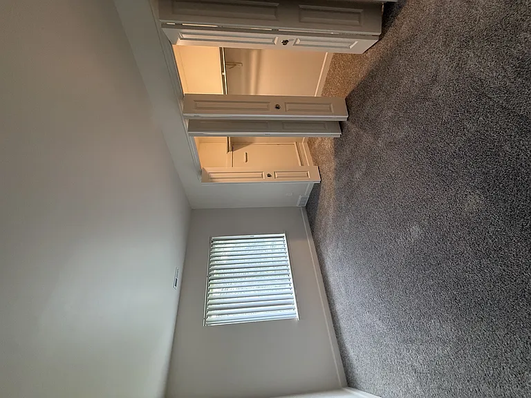 Franklin River Apartments — Photo 58