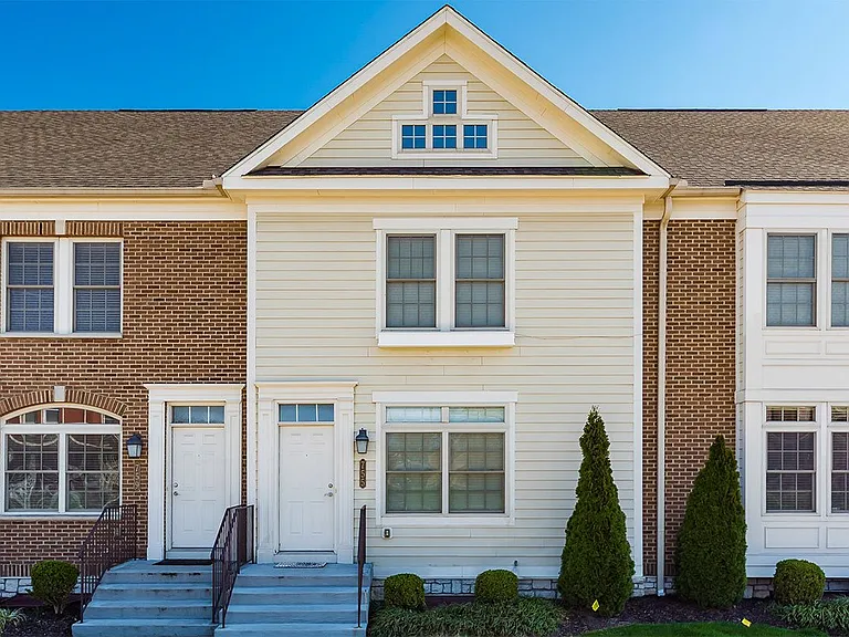 New Village Homes & Whitney Young Townhomes — Photo 34