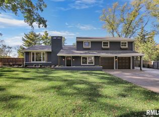 5741 N Woodlawn Ct, Peoria, IL