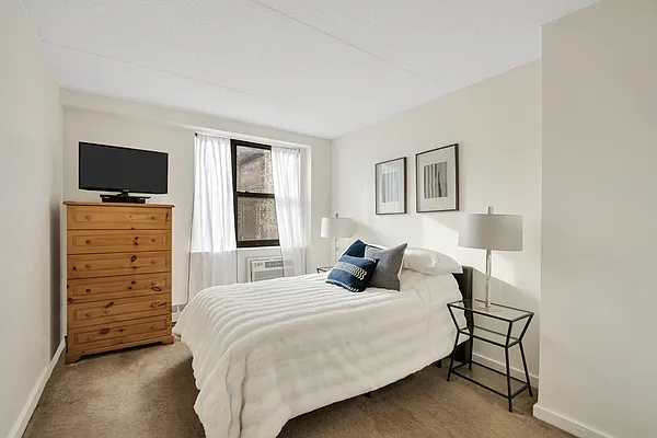 Sold by Compass | media 13