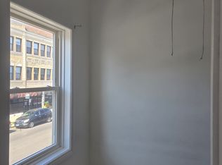 7055 N Clark St Unit 2, Chicago, IL 60626