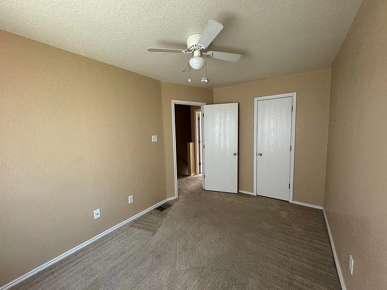 4402 Jeff Scott — Photo 15