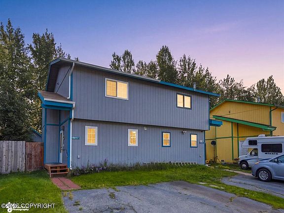 2nd image of 10057 Thimble Berry Dr