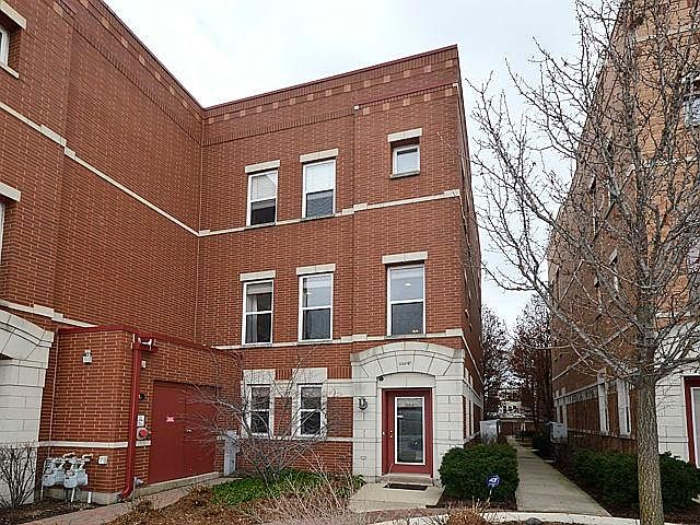 1st image of 533 Chicago Ave #C