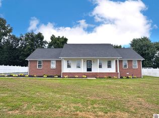 434 Smiths Ln, Mayfield, KY 42066