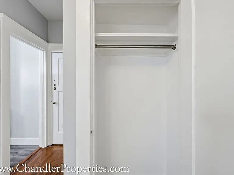 764 N Point St — Photo 12