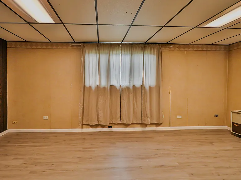 7119 Stanford Dr — Photo 32