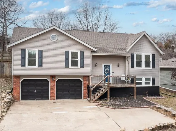 636 Sheidley Ave, Bonner Springs, KS 66012