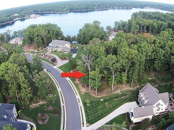 2nd image of 10815 Pinnacle Dr