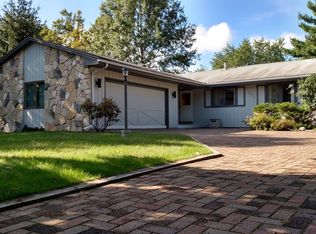 10710 Wentworth Ave S, Bloomington, MN 55420