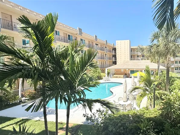 2145 Pierce St APT 206, Hollywood, FL 33020