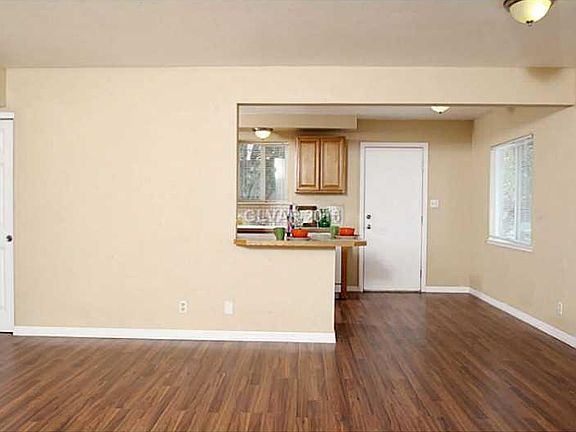 5th image of 5204 Mountain View Dr