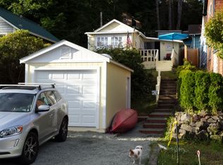 606 S 2nd Ave, Rockaway Beach, OR