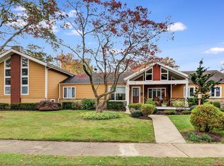 201 Lincoln Dr, Ocean, NJ 07712