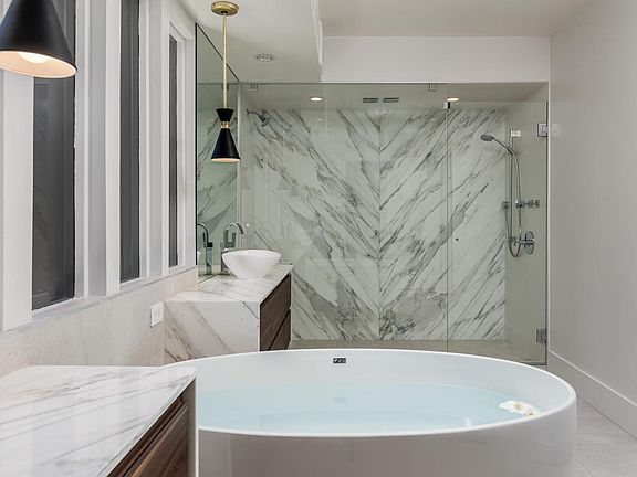 4806 N 72nd Way - MLS-90