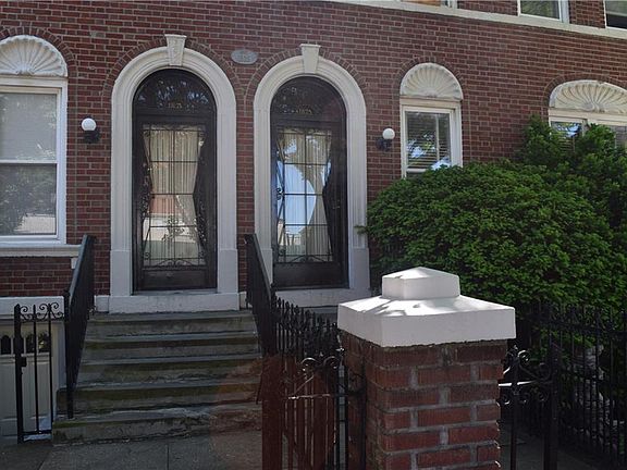 5th image of 1875 W 13th St