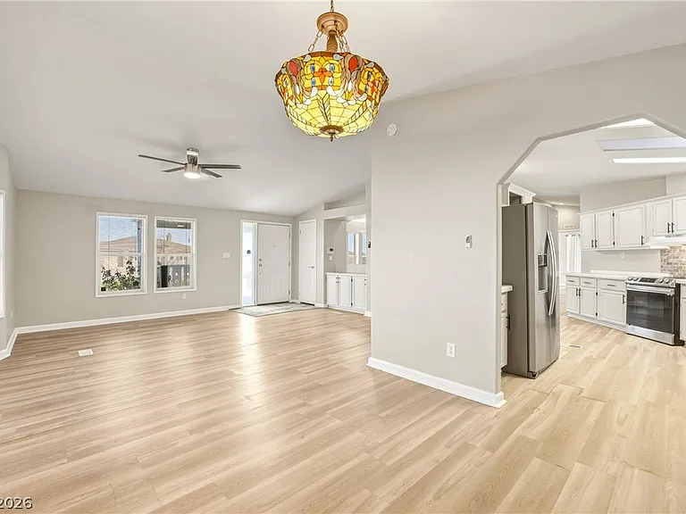 3600 Tournament Ave — Photo 11