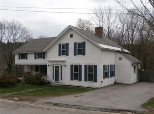 276 School St N, Barre, MA 01005